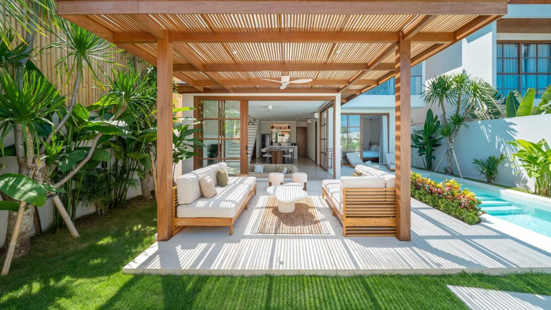 Umalas Escape - Premier 3Br Tropical Villa Steps From Canggu