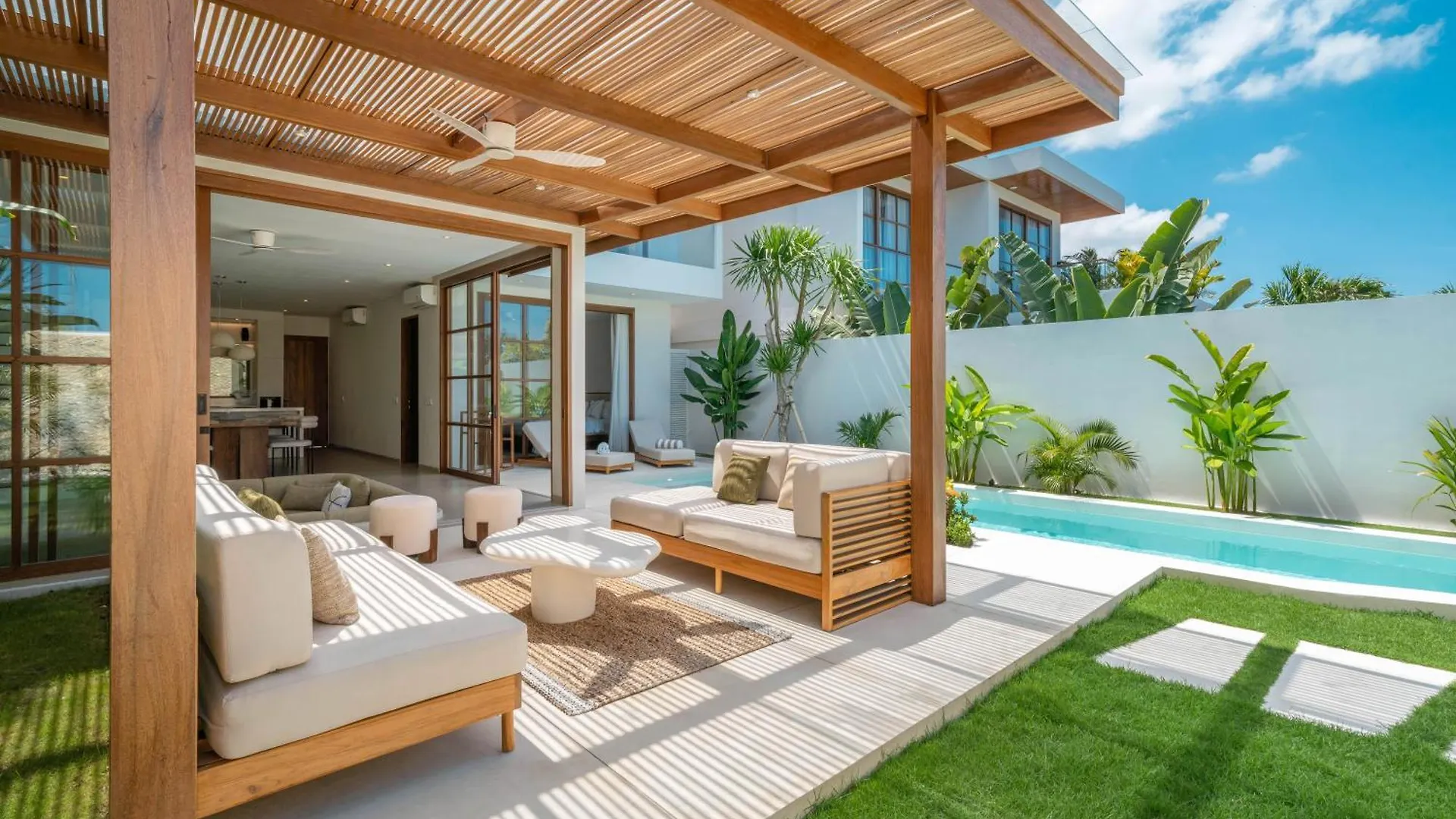 Umalas Escape - Premier 3Br Tropical Villa Steps From Canggu