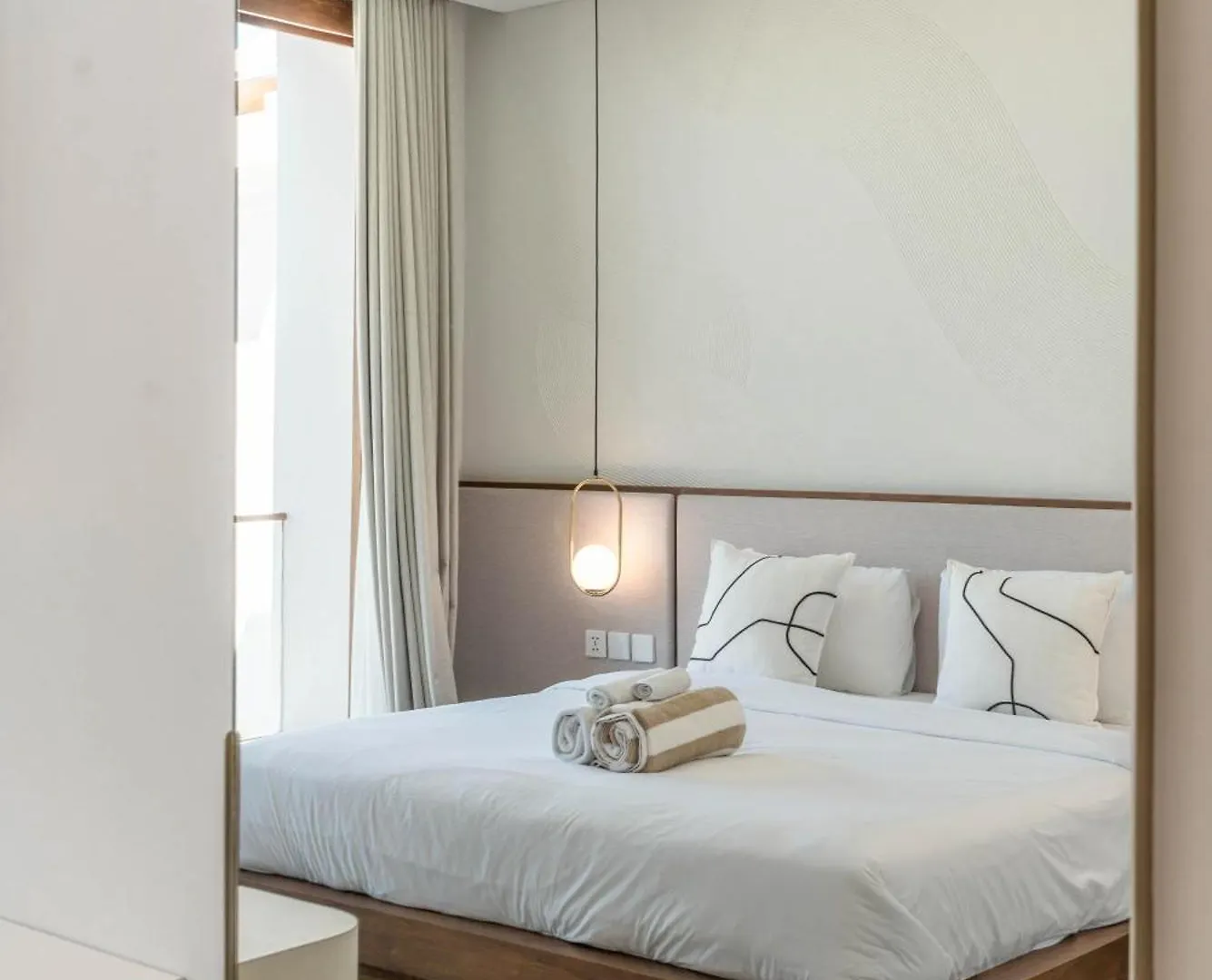 Umalas Escape - Premier 3Br Tropical Villa Steps From Canggu Indonesia